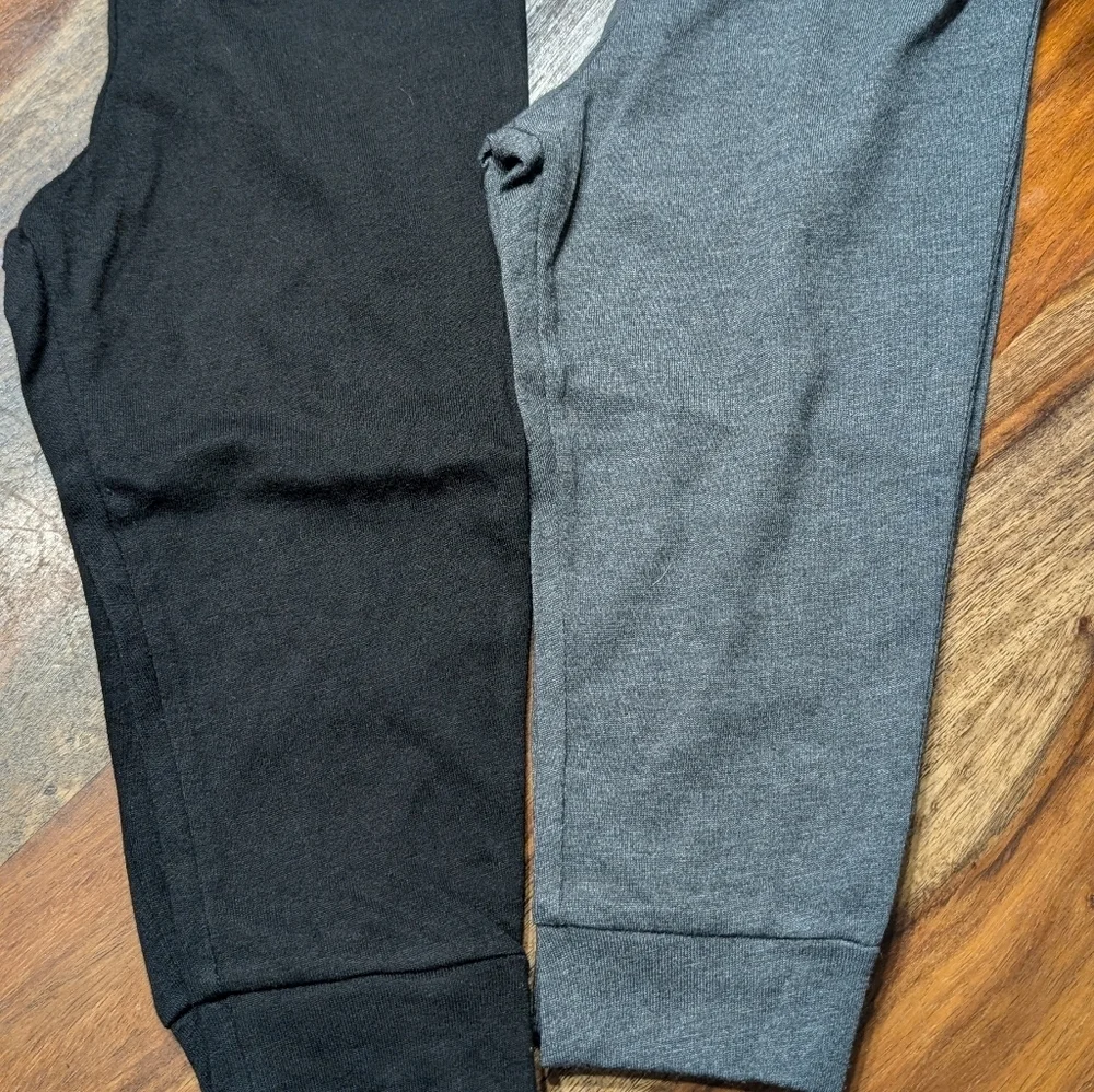 Cat & Jack Kids Blue Striped Top with Gray and 2 Pants